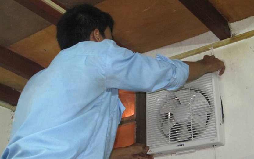 Dịch vụ sửa quạt th&ocirc;ng gi&oacute; nh&agrave; vệ sinh Vinh Nghệ An