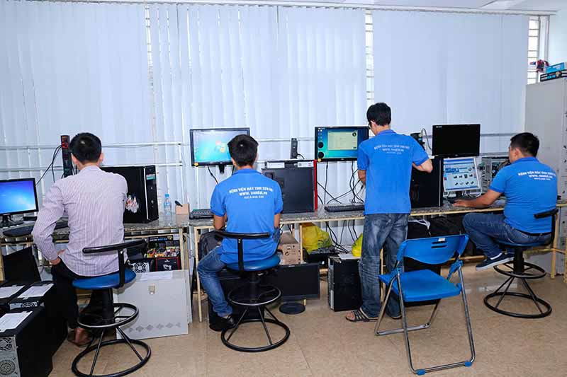 Cứu hộ sửa chữa m&aacute;y t&iacute;nh tại nh&agrave; Vinh Nghệ An
