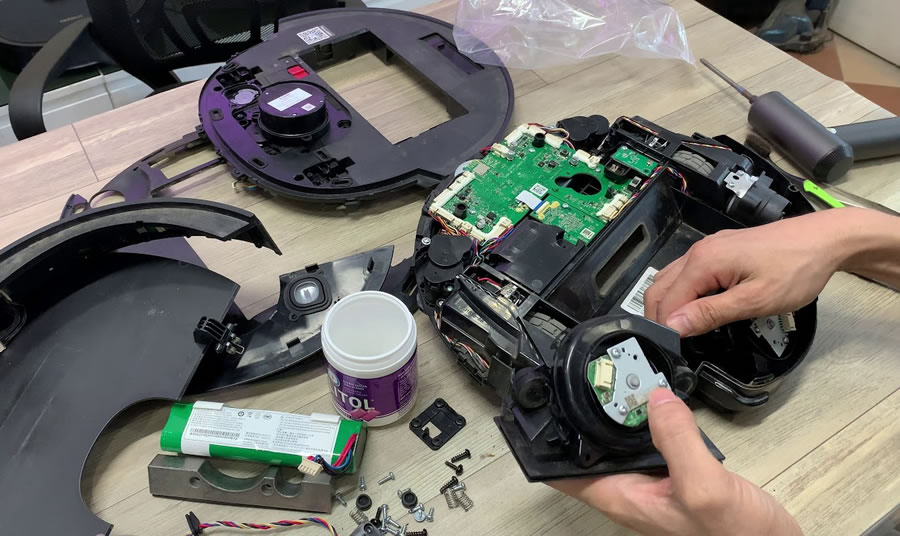 Sửa chữa Robot h&uacute;t bụi lau nh&agrave; Vinh Nghệ An